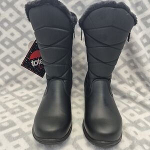 Totes Women's Black Quilted Winter Boots